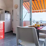 Sunset On The Sea Apartment
